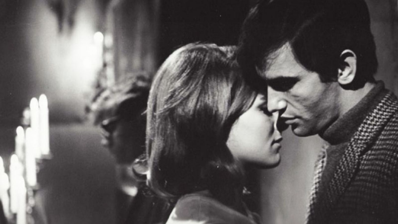 Una historia de amor (1967) Serena Vergano y Simón Andreu