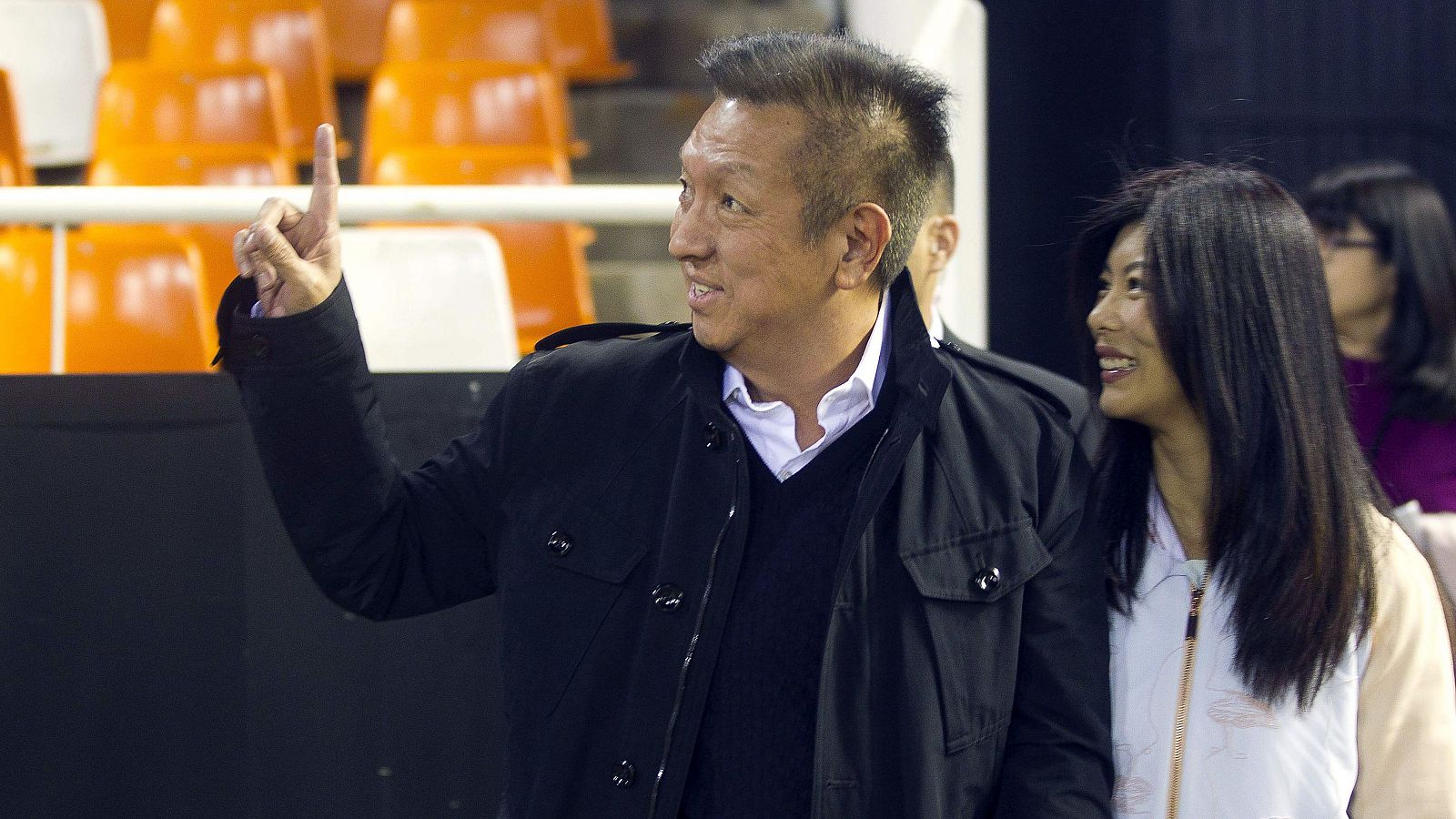 Peter Lim, investigado por falsedad documental y blanqueo