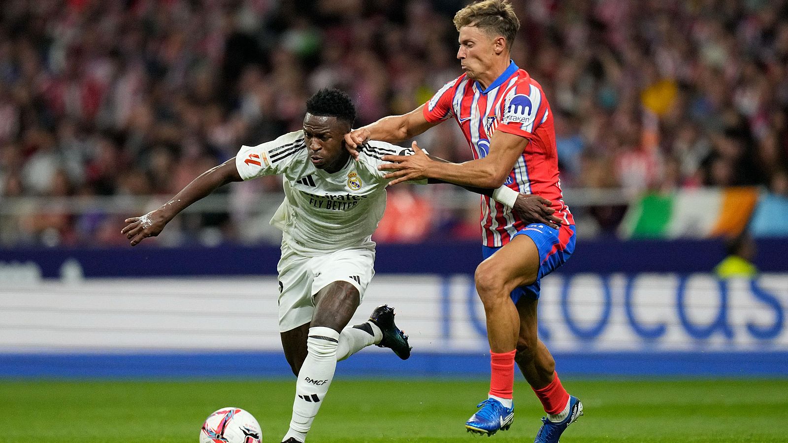 Atlético de Madrid - Real Madrid, en directo: Vinicius con Llorente