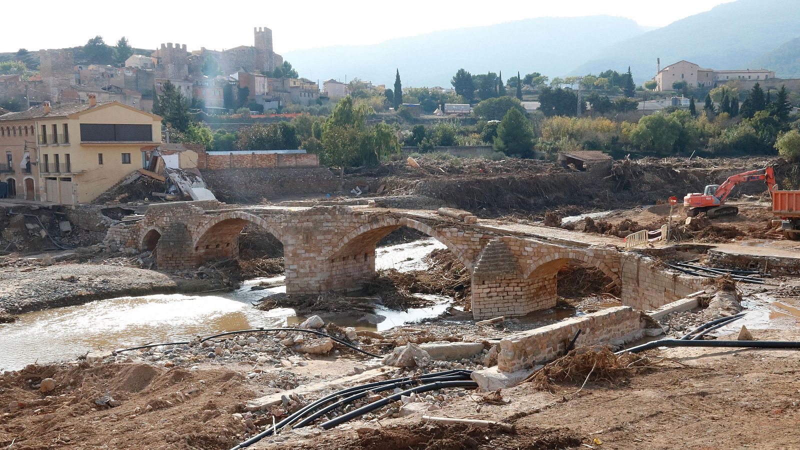 El pont del Francolí a Montblanc va patir l'embat de les aigües del temporal d'octubre del 2019