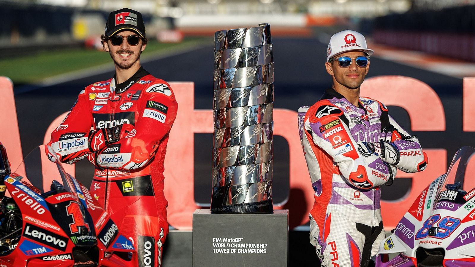 Pecco Bagnaia y Jorge Martín, mano a mano por el titulo