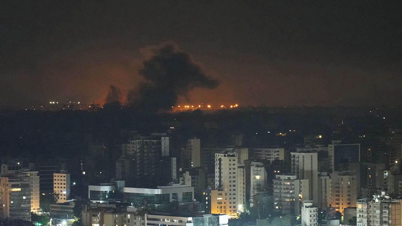 El Ejército israelí no cesa los bombardeos sobre Beirut