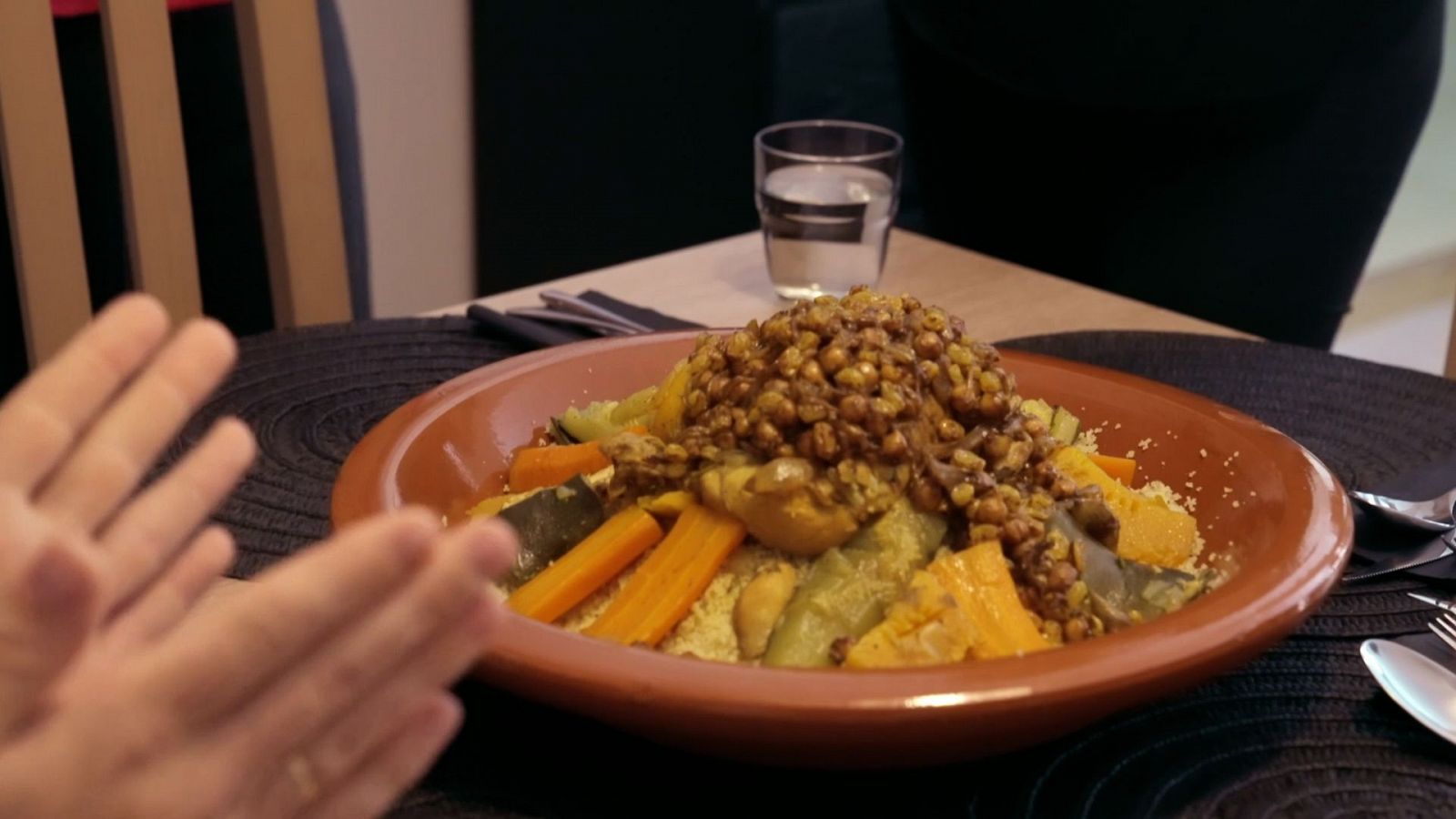 Cuscús autèntic del Marroc: sabor i germanor en un mateix plat