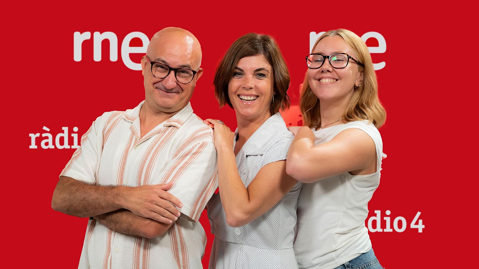 Samanta Villar més equip L'entrallat
