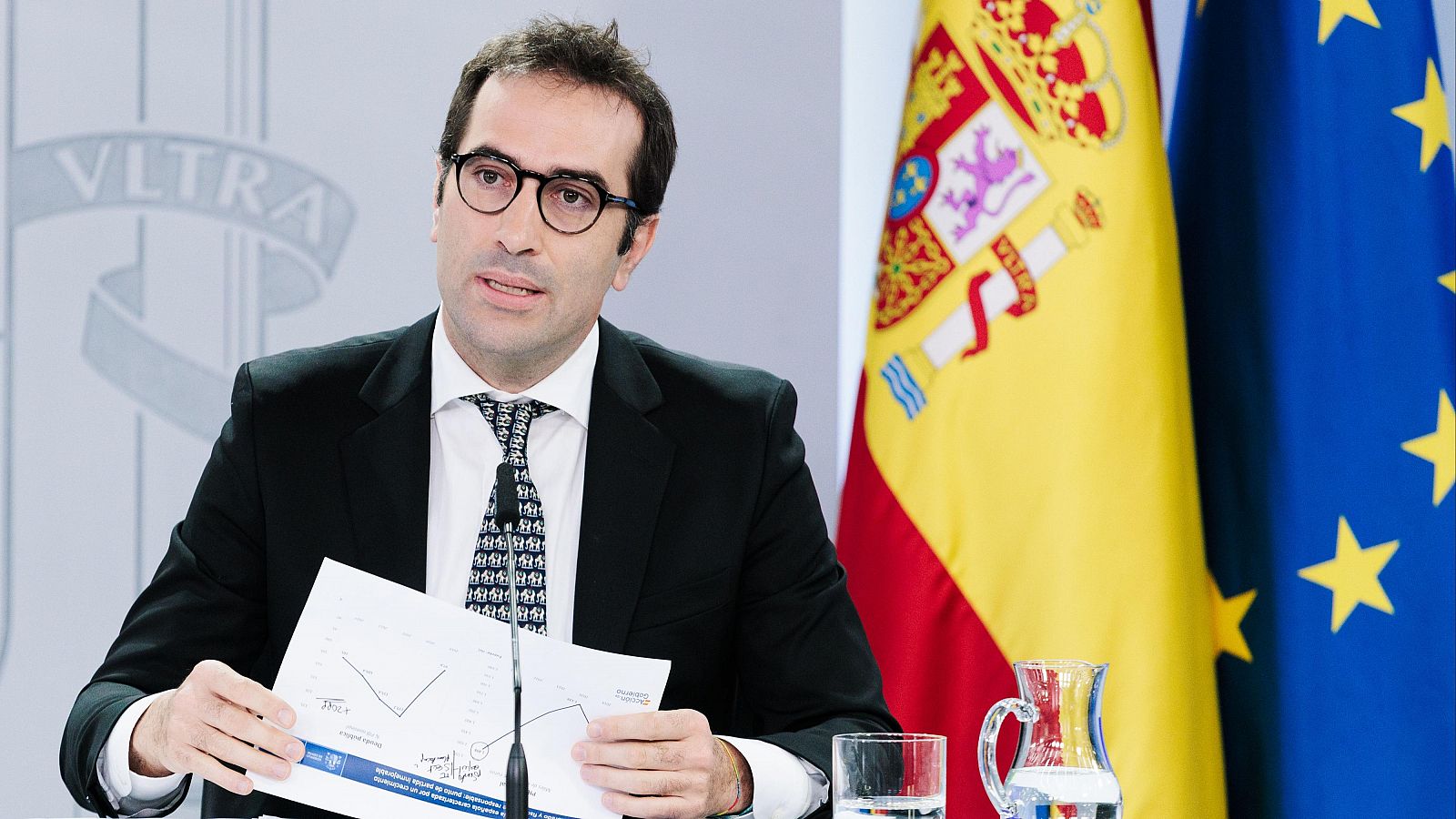 El Gobierno se compromete con Bruselas a reducir el déficit al 1,6% en 2028 mientras el gasto crecerá de media un 3,4%