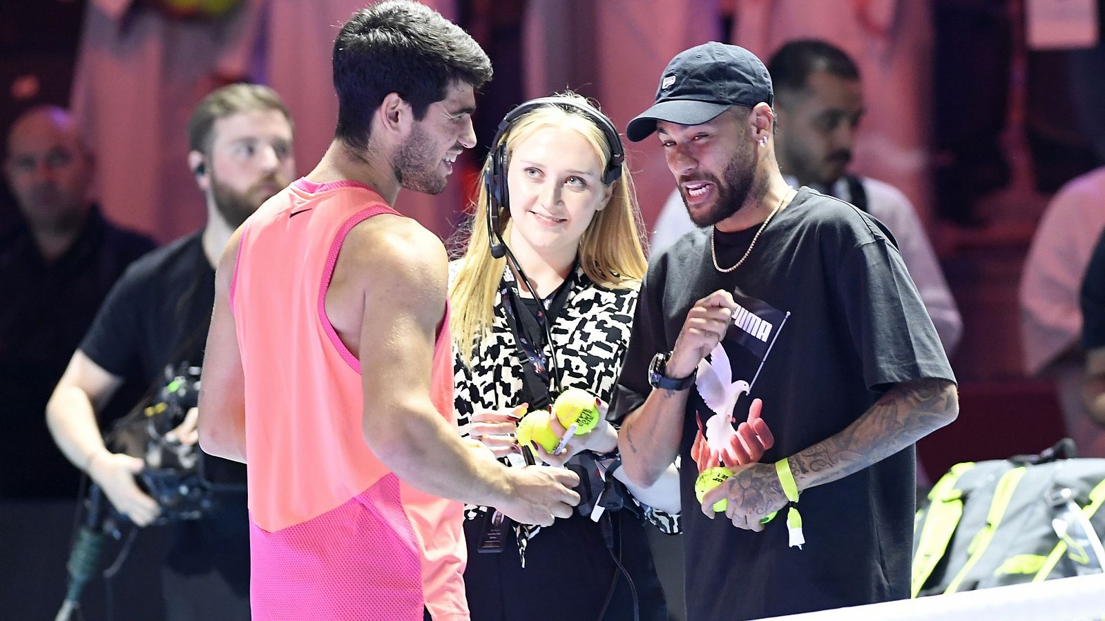 Carlos Alcaraz y Rafa Nadal, rivales en el torneo amistoso de Riad tras ganar el murciano a Rune.