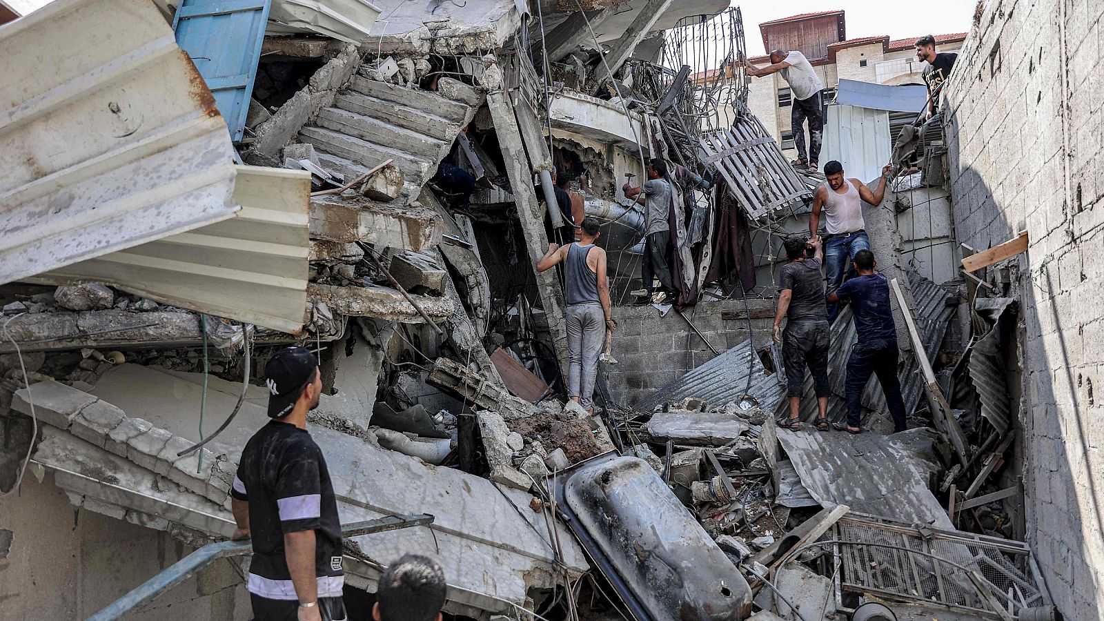 Varios muertos en un bombardeo israelí contra una escuela en Gaza