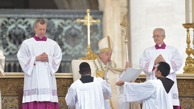 El papa proclama santos al padre burgalés Manuel Ruiz y otros seis franciscanos españoles