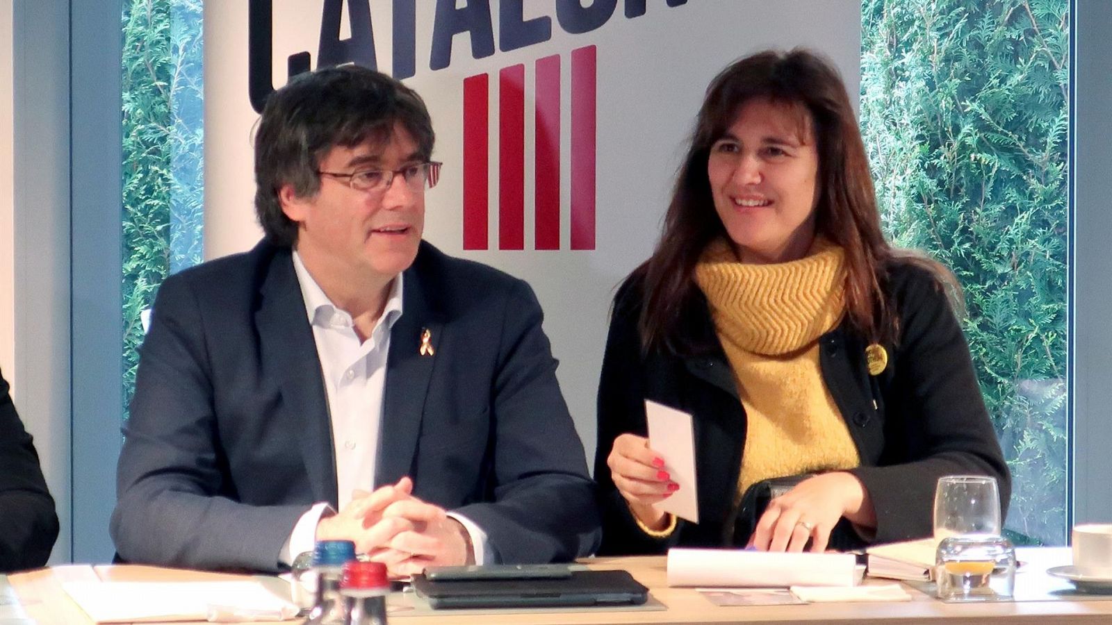 El expresident de la Generalitat Carles Puigdemont y la expresidenta del Parlament Laura Borràs