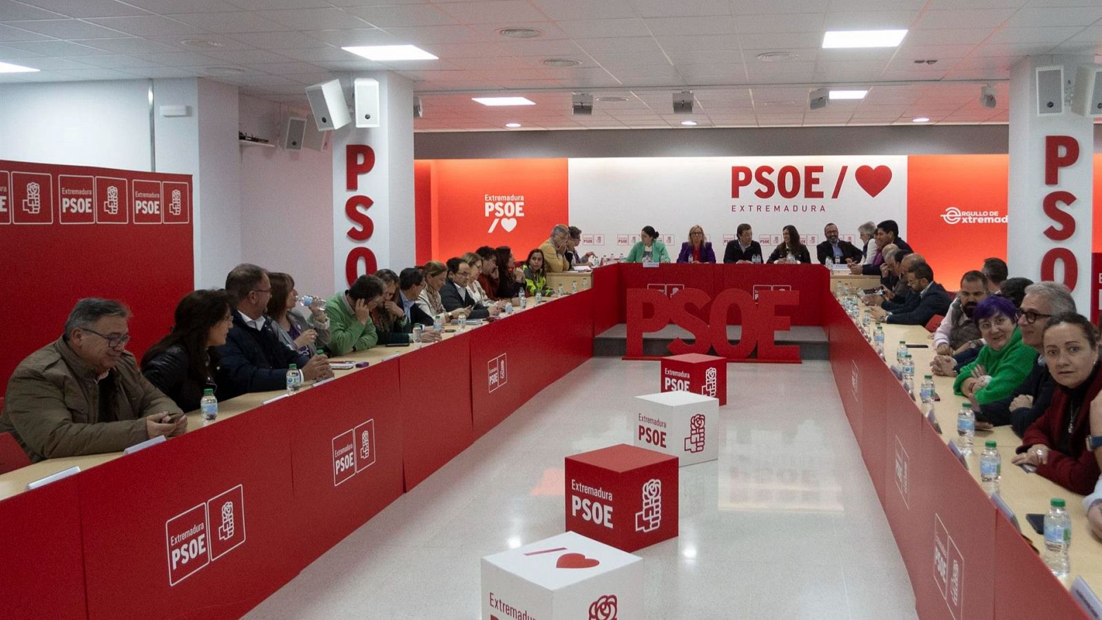 Reunión de la Comisión Ejecutiva Regional del PSOE de Extremadura en 2023