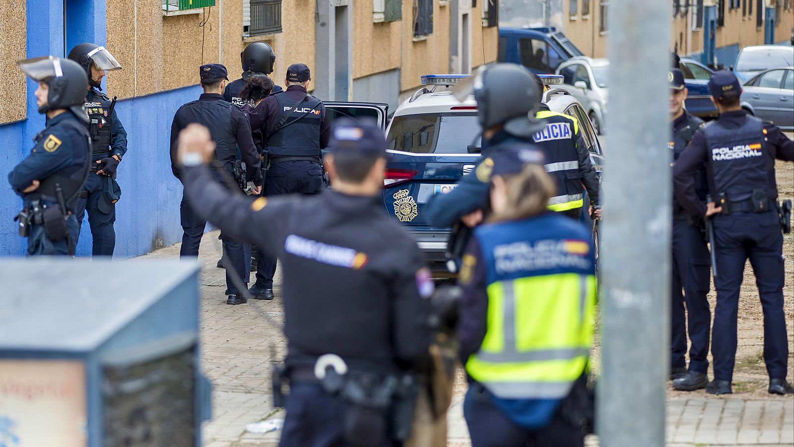 Dos detenidos en la macro operación policial que se desarrolla en Huelva