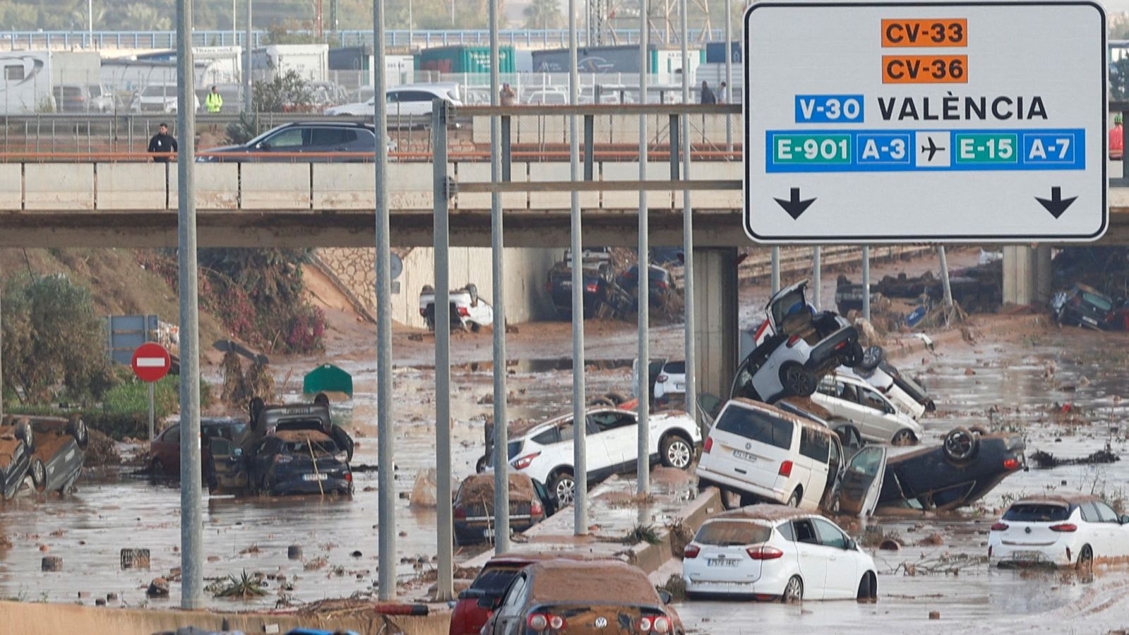 Imágenes de las cosnecuencias que ha dejado en Valencia la peor DANA del siglo.