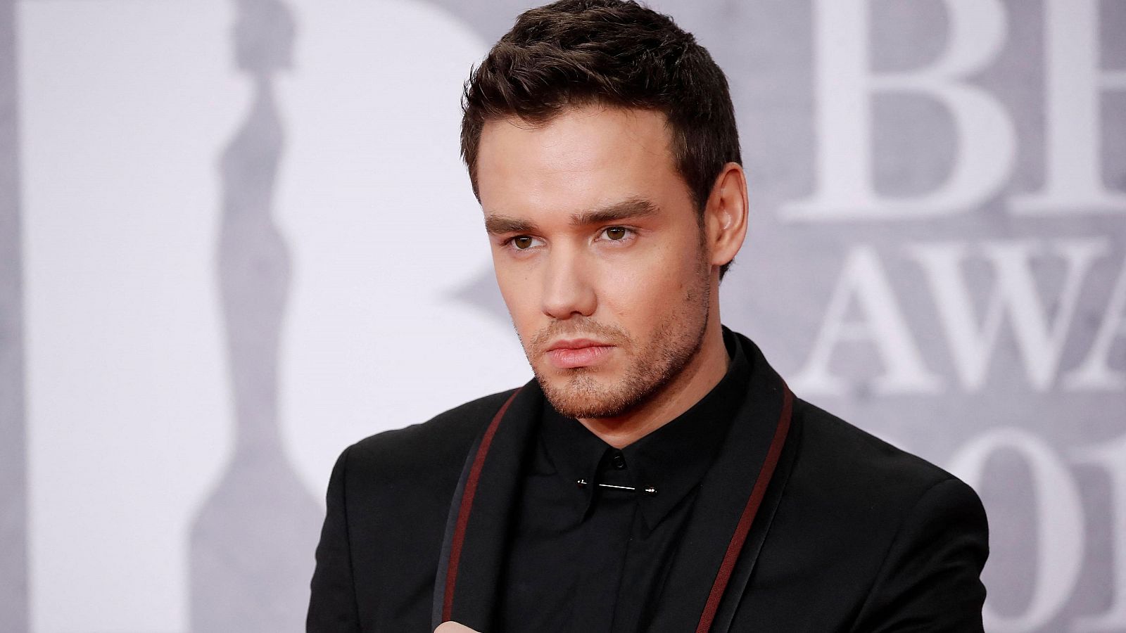 El cantante británico Liam Payne posa en la alfombra roja a su llegada a los BRIT Awards 2019 en Londres el 20 de febrero de 2019.