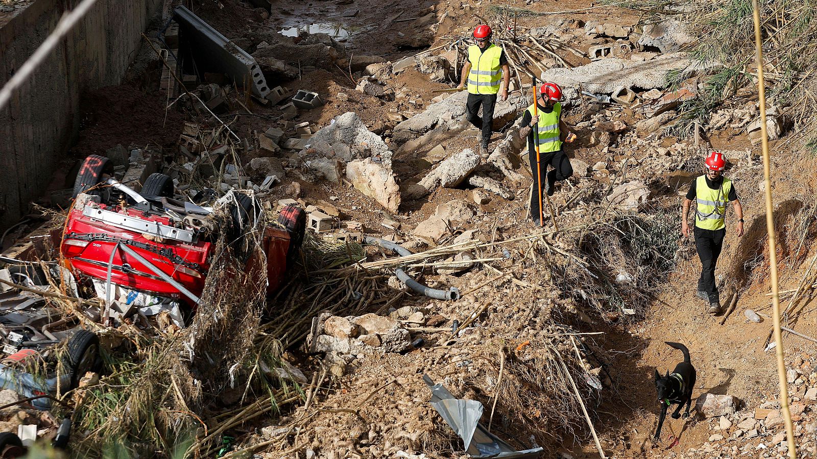 Los equipos de rescate encuentran los cuerpos de Rubén e Izan,  los dos niños desaparecidos en Torrent por la DANA