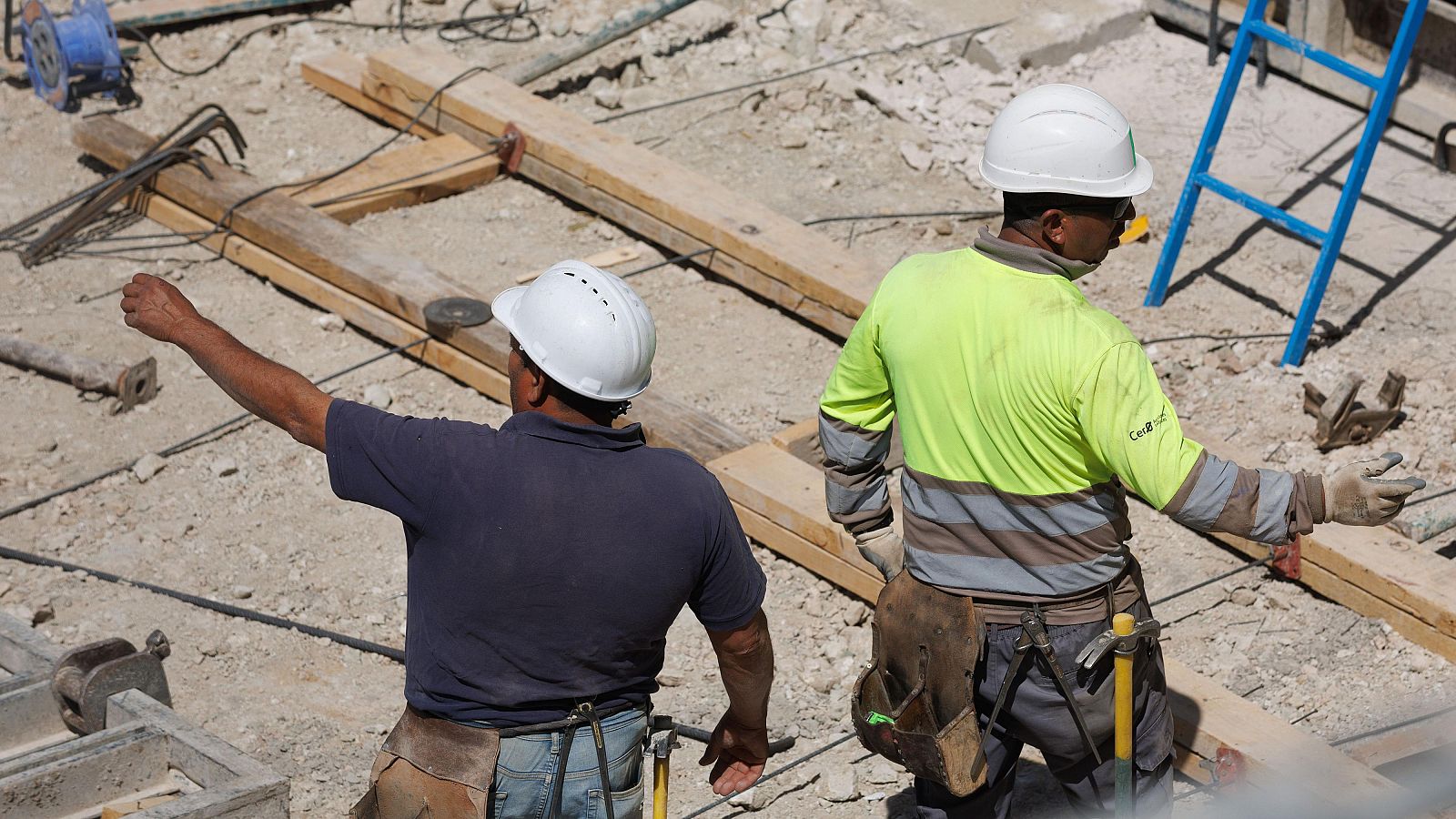 Reunión de Gobierno, patronal y sindicatos sobre la reducción de la jornada laboral