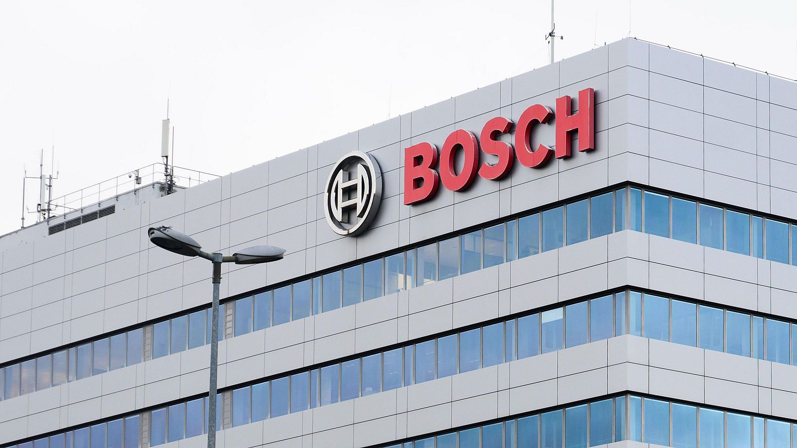 Bosch anuncia 5.500 despidos, la mayoría en Alemania