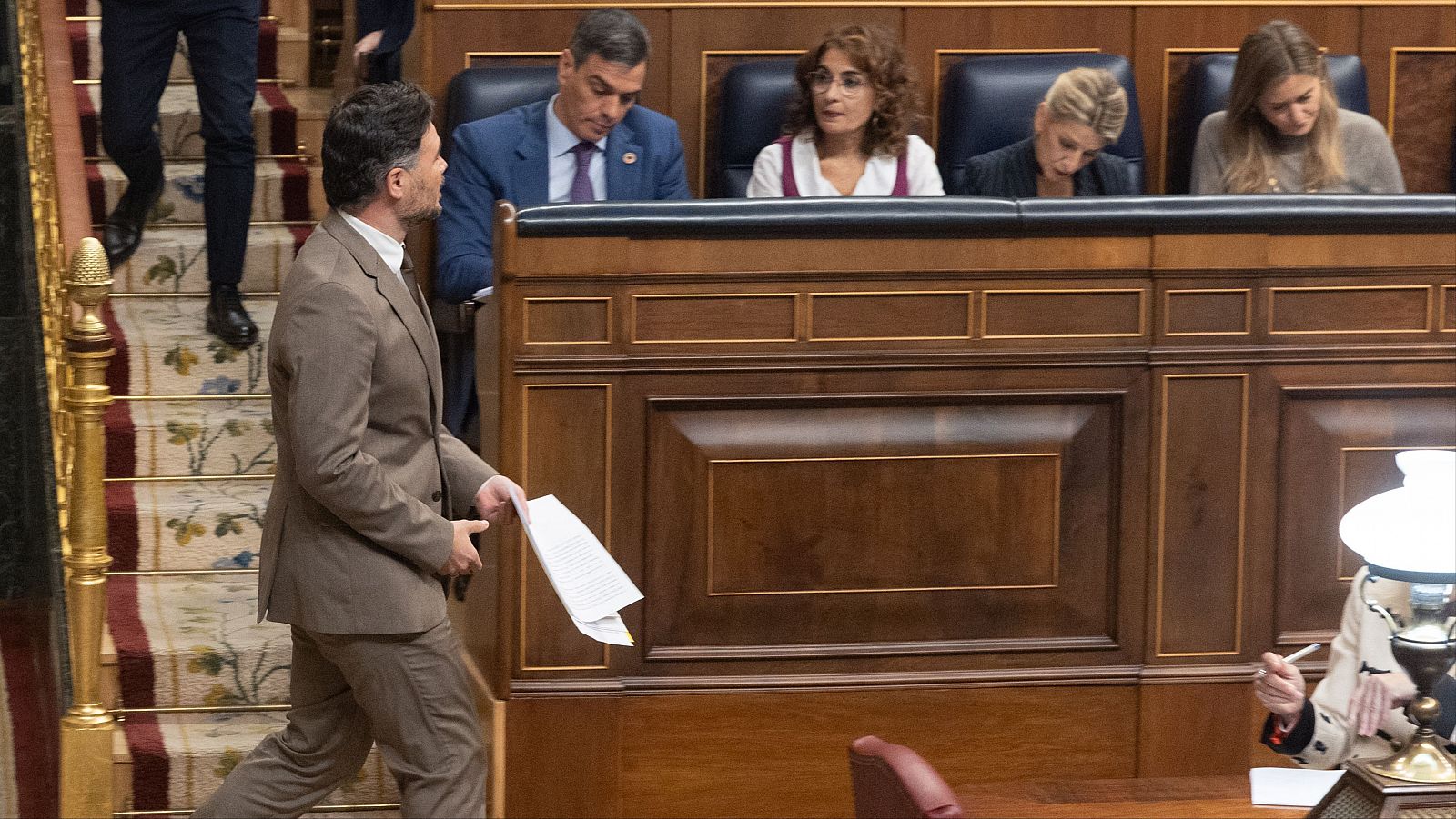 El portavoz de ERC, Gabriel Rufián, tras su intervención en la sesión de control al Ejecutivo de este miércoles en el Congreso