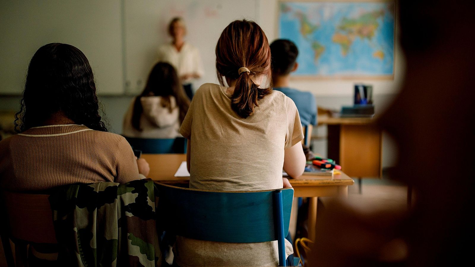 Adolescente en clase