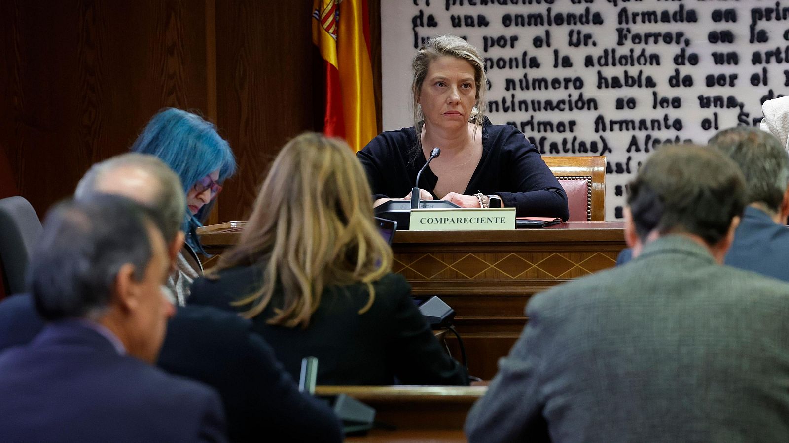 La asesora de Moncloa María Cristina Álvarez no contesta a las preguntas en la comisión del Senado.