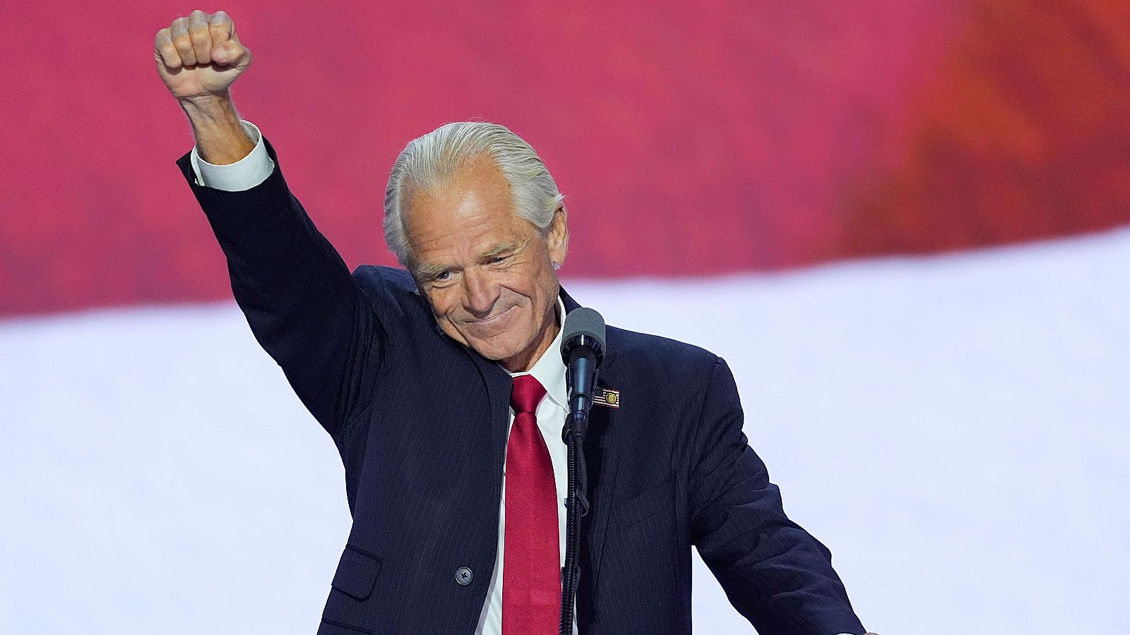 Peter Navarro durante la Convención Nacional Republicana en Milwaukee