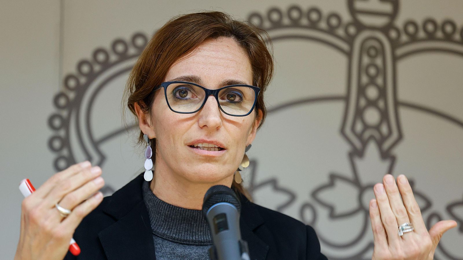 La ministra de Sanidad, Mónica García