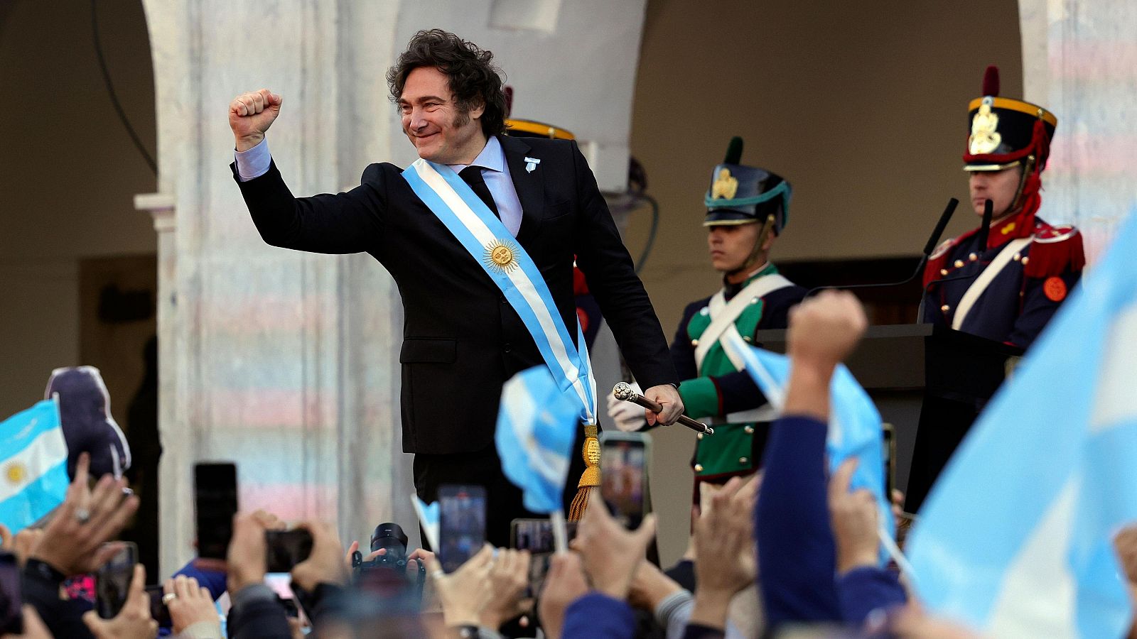 El presidente argentino, Javier Milei, durante una ceremonia de celebración del 214 aniversario de la Revolución de Mayo