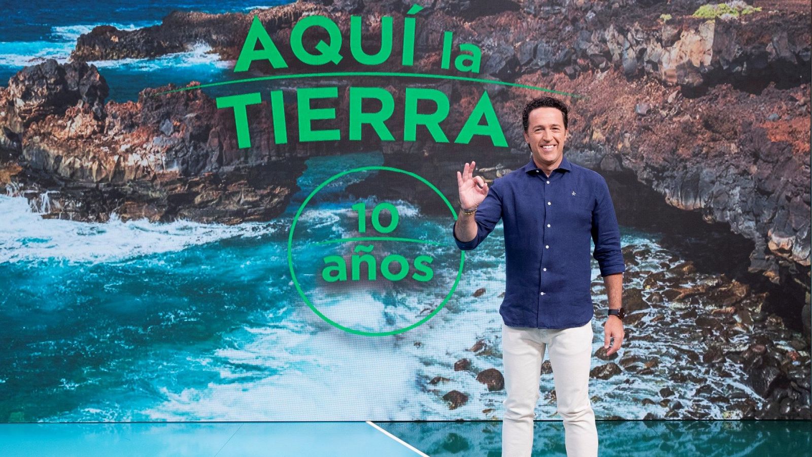 Jacob Petrus, presentador de 'Aquí la Tierra'