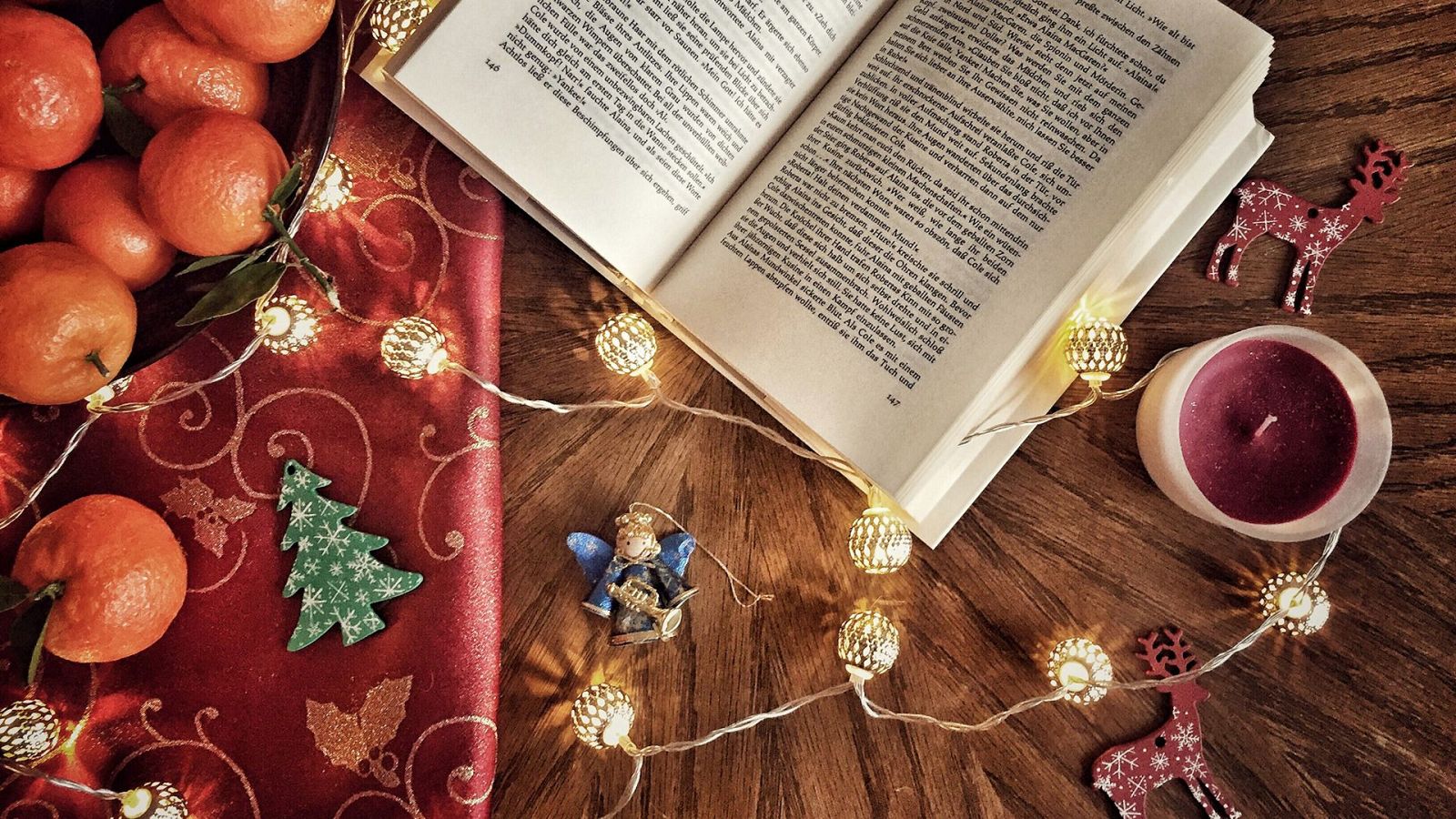 Ideas para regalar en Navidad: Los mejores libros recomendados por ‘Página Dos’