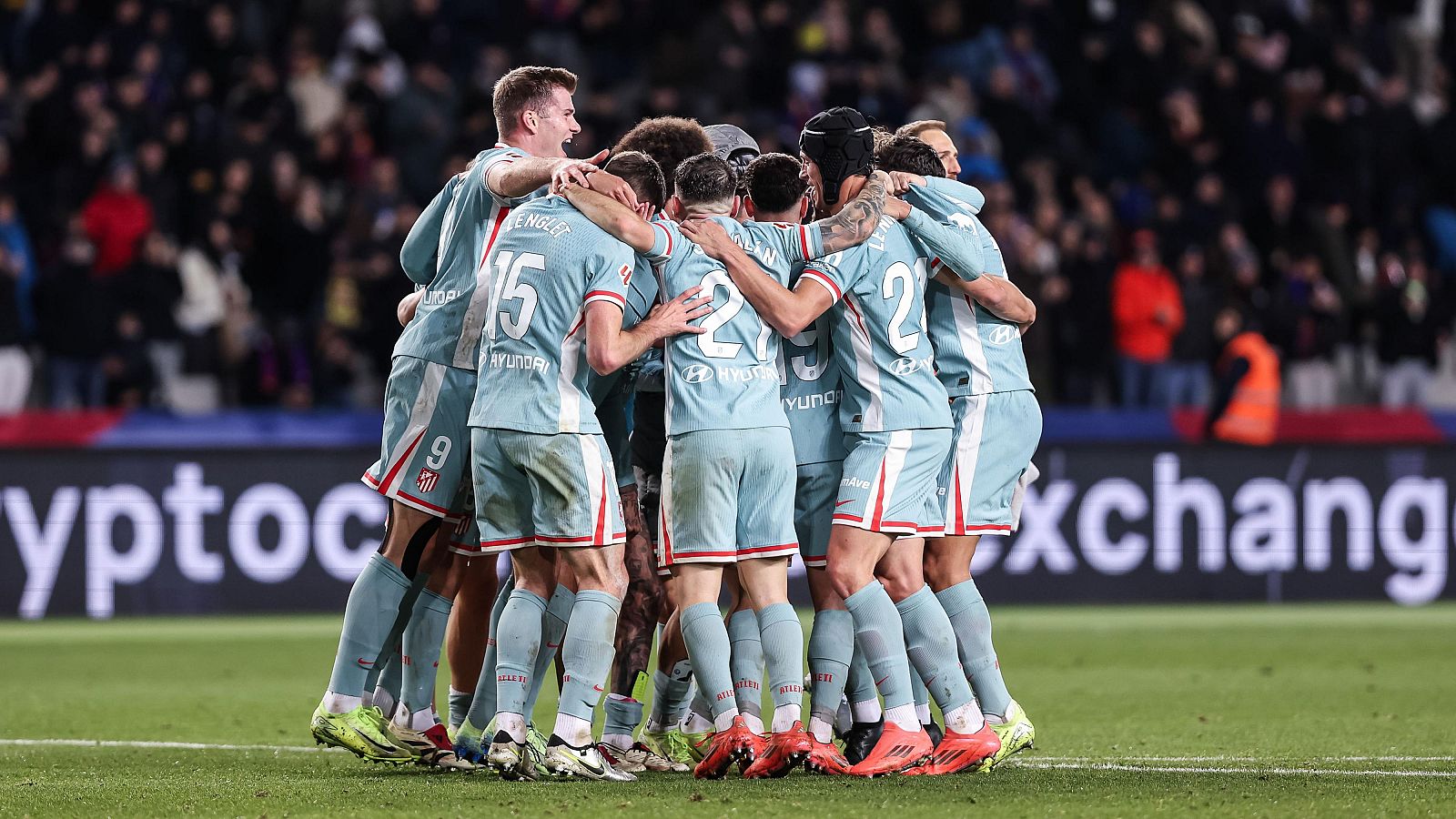 El Atlético celebra otra victoria en el descuento