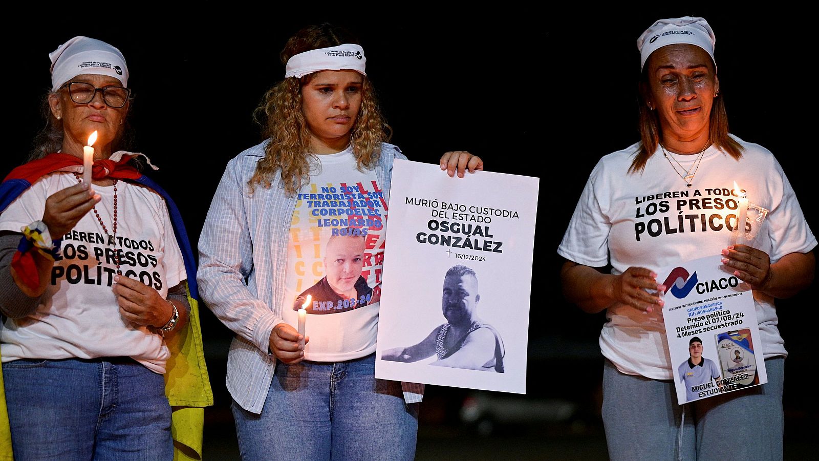 Familiares de los detenidos durante las protestas postelectorales piden su liberación en Caracas, Venezuela