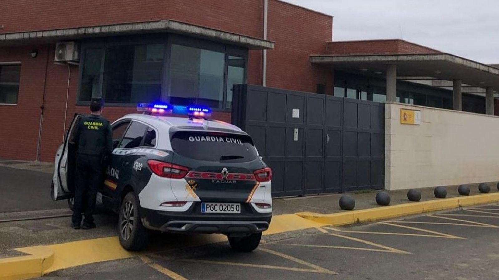 La guardia civil investiga la aparición de un bebé muerto en Logroño.