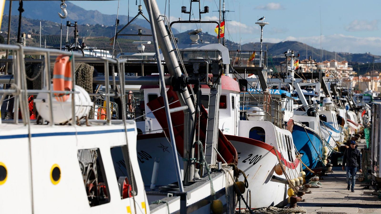 Barcos de pesca amarrados