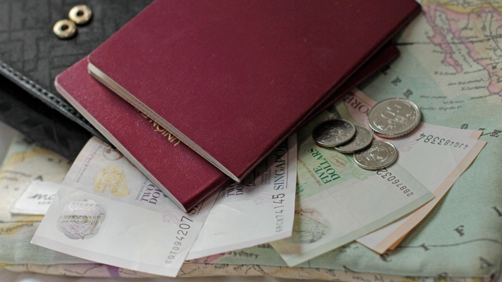 Dos pasaportes en una imagen de archivo