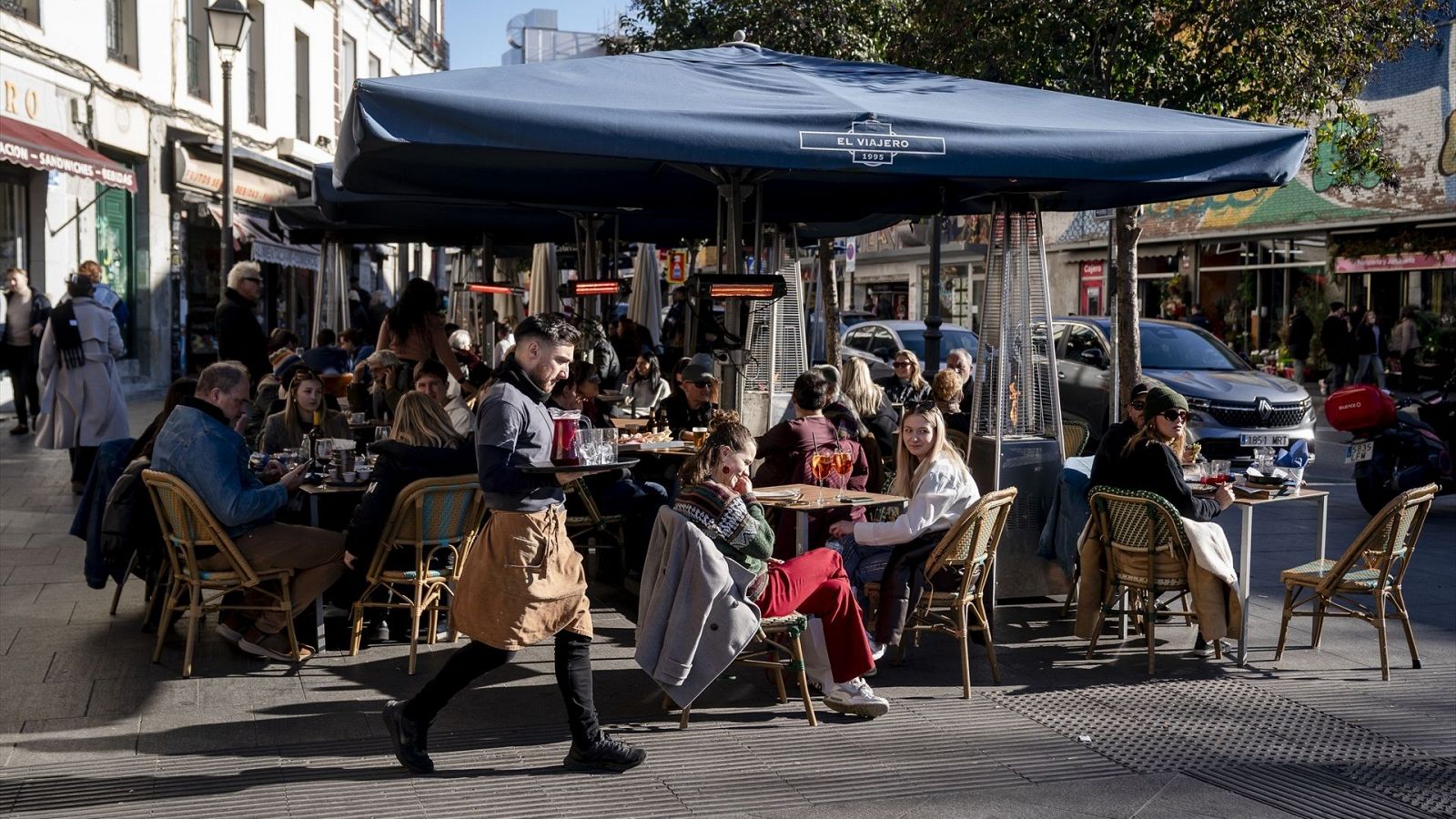 El paro se mantuvo en noviembre en su nivel más bajo en la eurozona y en la Unión Europea