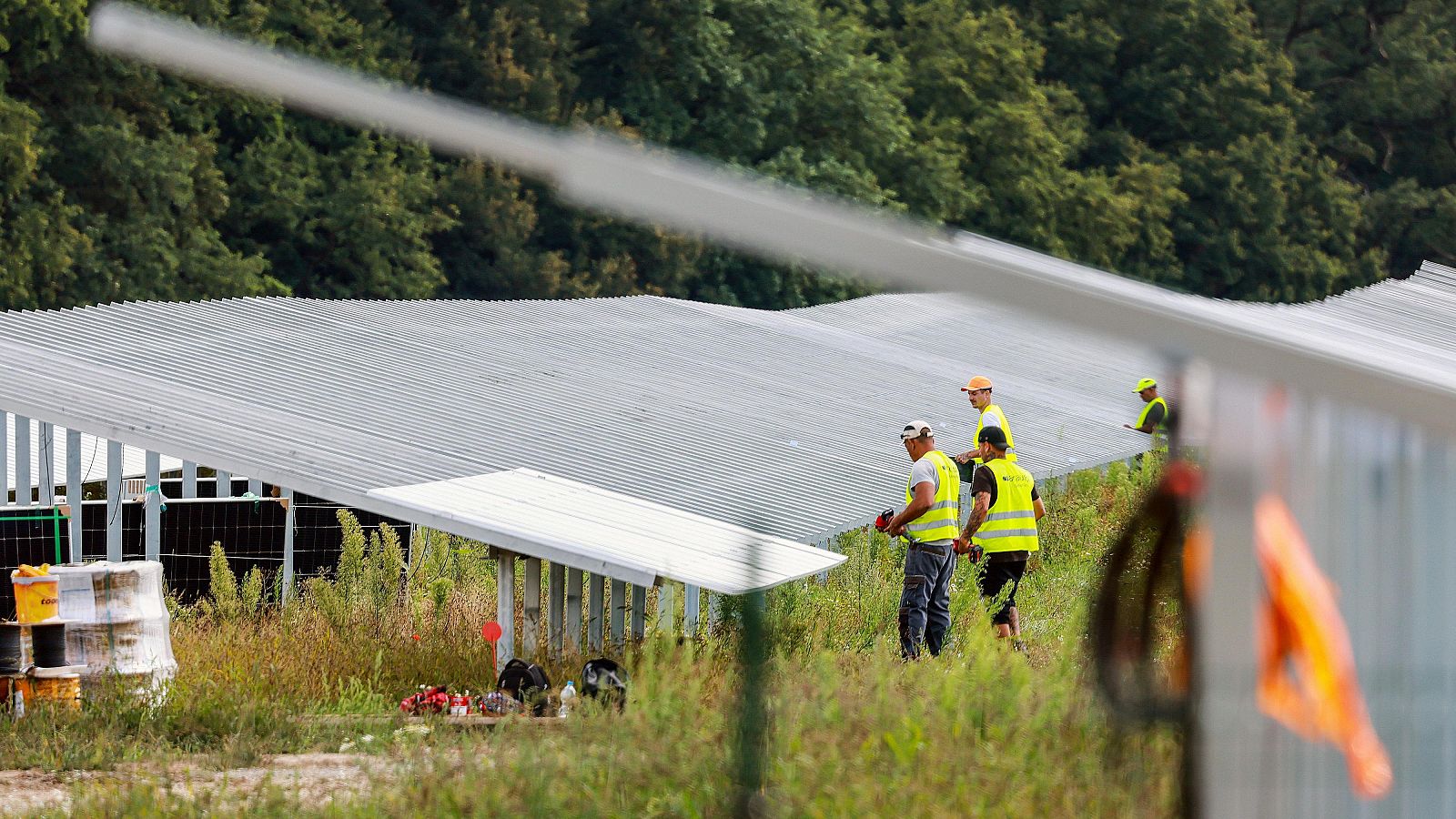 Construcción de una planta solar en Petershagen, Alemania