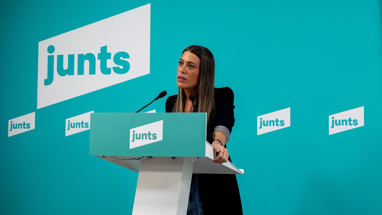 La portavoz de Junts en el Congreso, Miriam Nogueras, durante una rueda de prensa