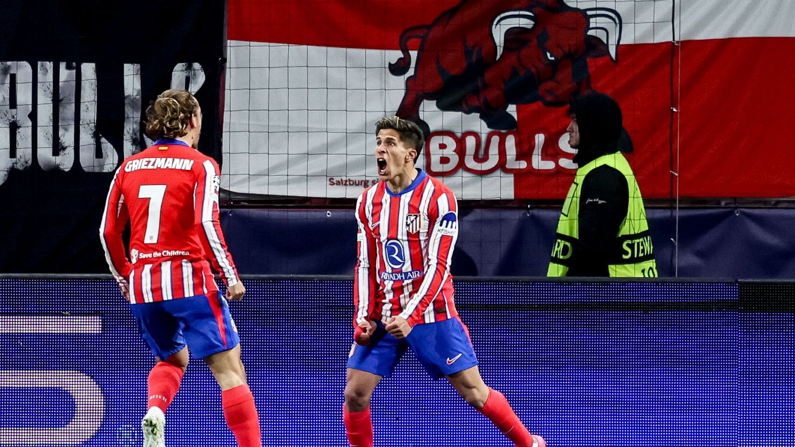 El Atlético golea al Salzburgo en la última jornada de la primera fase de la Champions League