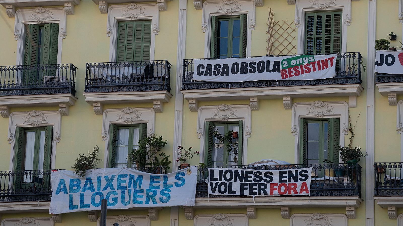 La Casa Orsola és símbol de les reivindicacions a Barcelona per la pujada dels preus del lloguer