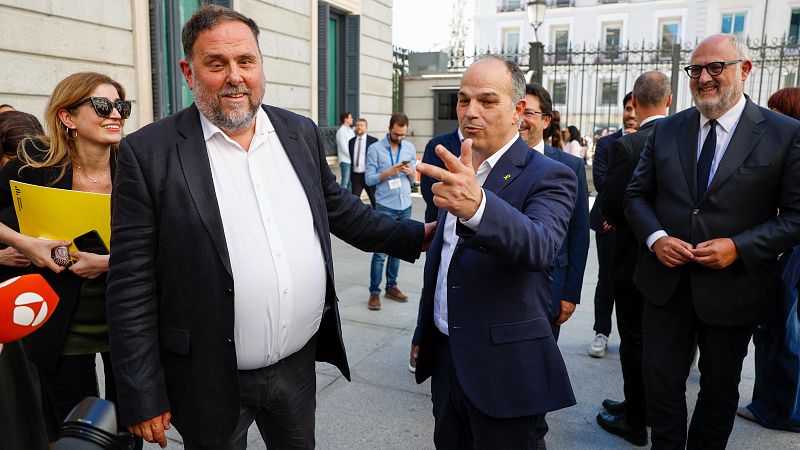 Oriol Junqueras (ERC) y Jordi Turull (Junts) el día que se aprobó la amnistía en el Congreso de los Diputados