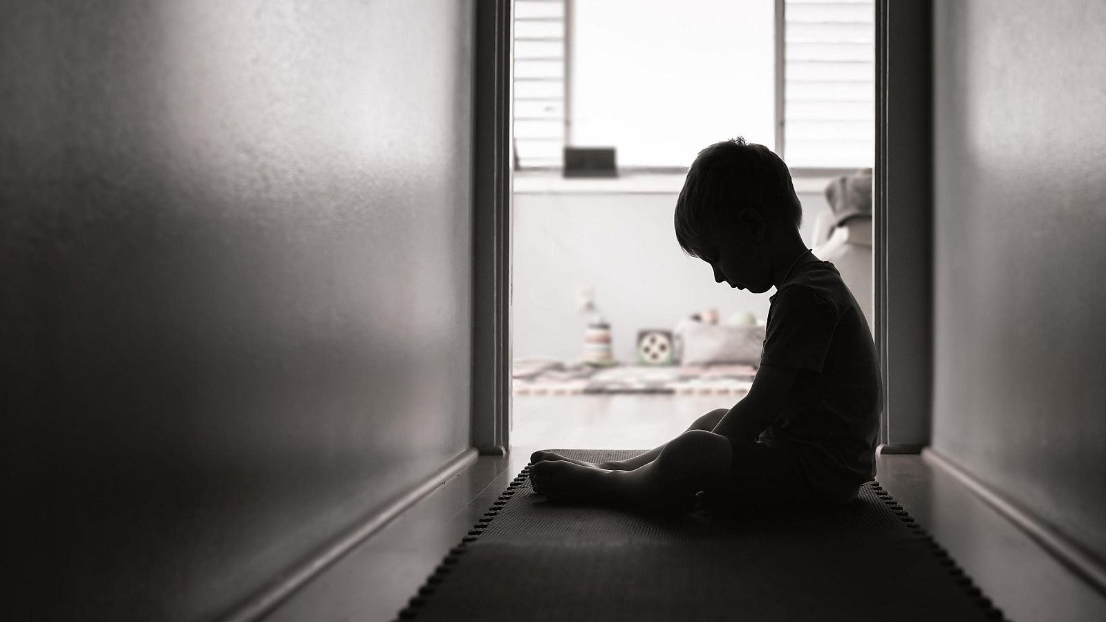 La violencia de género ha dejado 1.862 huérfanos desde 2003, 969 menores, según Fundación Mujeres