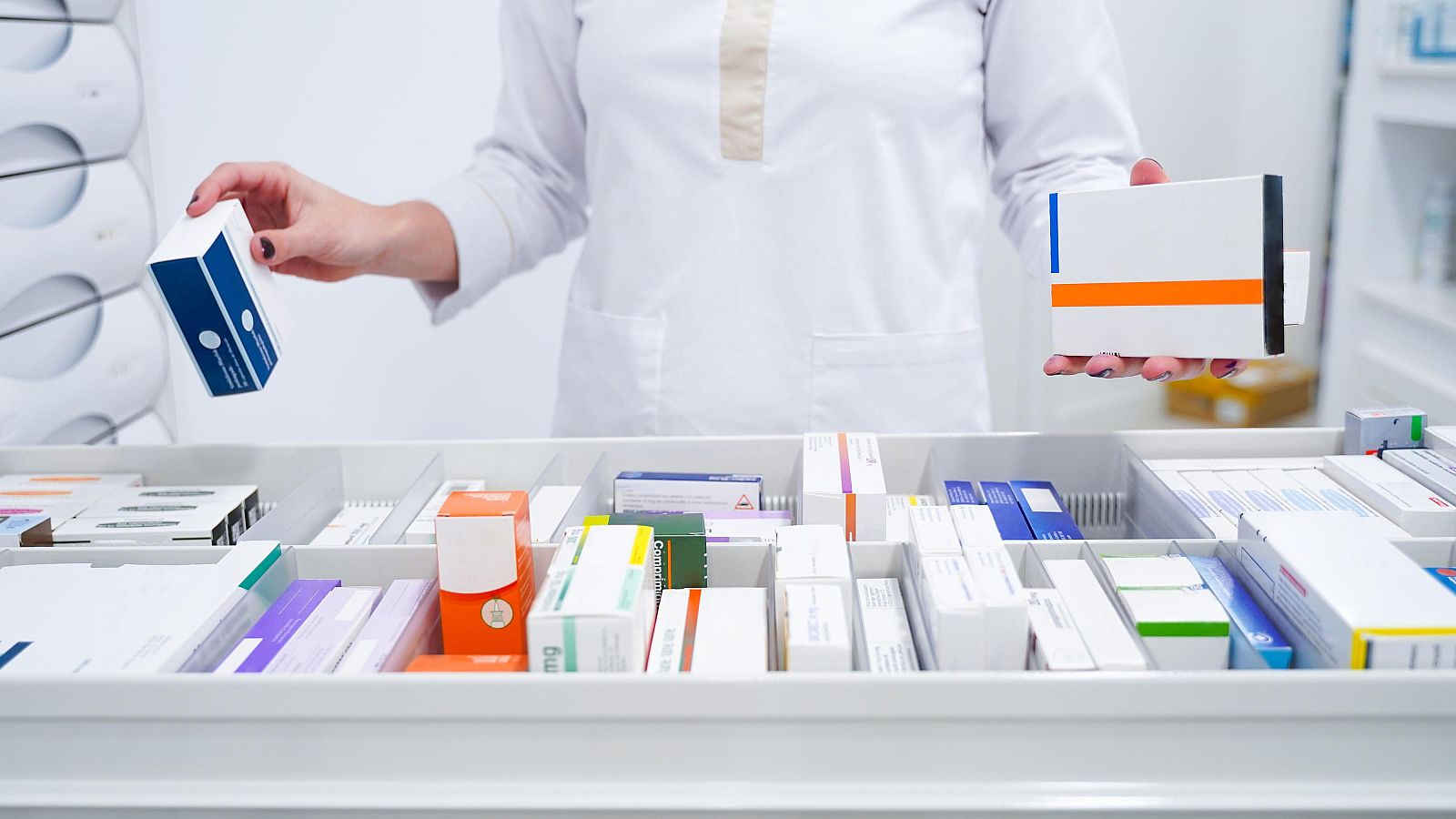 Los problemas de suministro de fármacos bajan por primera vez desde la pandemia