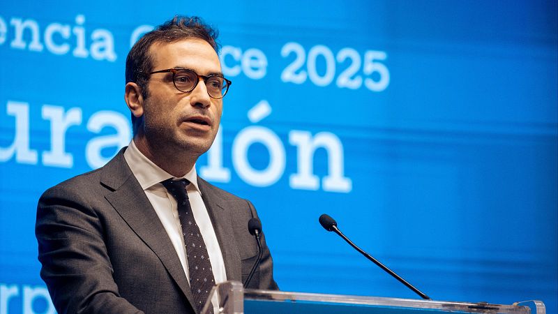 El ministro de Economía, Carlos Cuerpo, durante la inauguración de la XXII Conferencia Cesce 2025