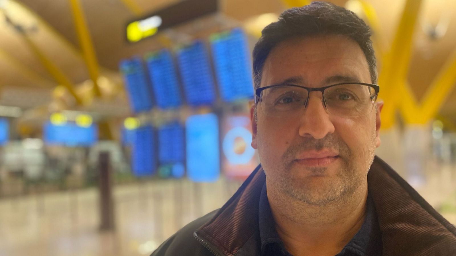 Gaspar García, ONG Bokatas: "Las administraciones no han hecho nada por las personas sin hogar de Barajas"