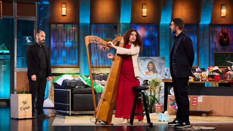 Ana Crismán es la primera artista que toca flamenco con arpa 31/3/25