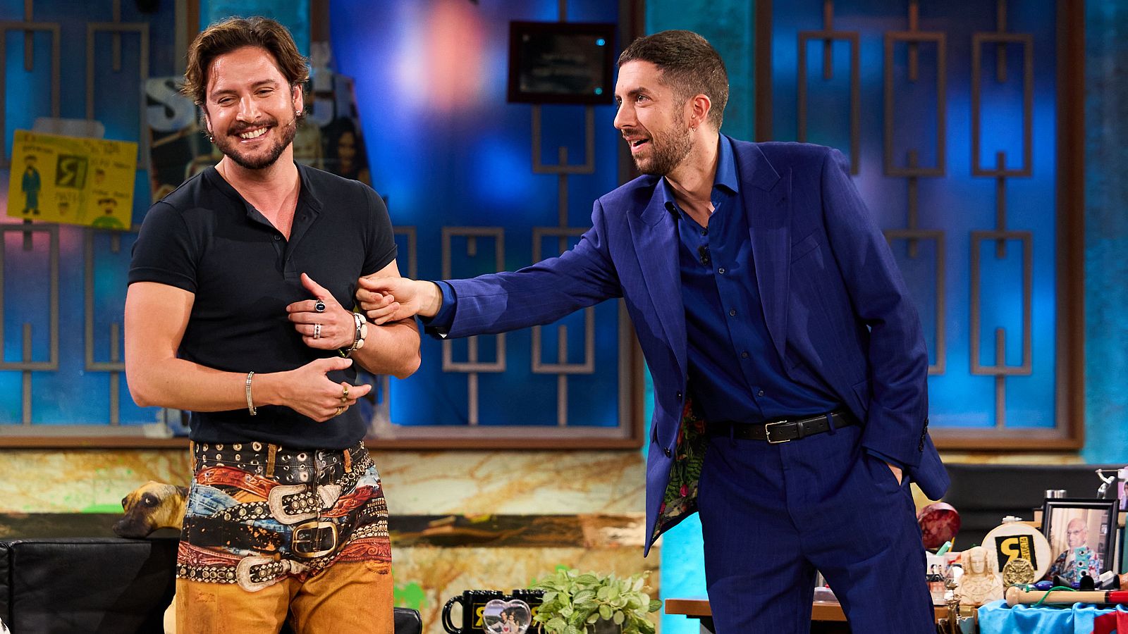 Manuel Carrasco y David Broncano en La Revuelta 7/5/25