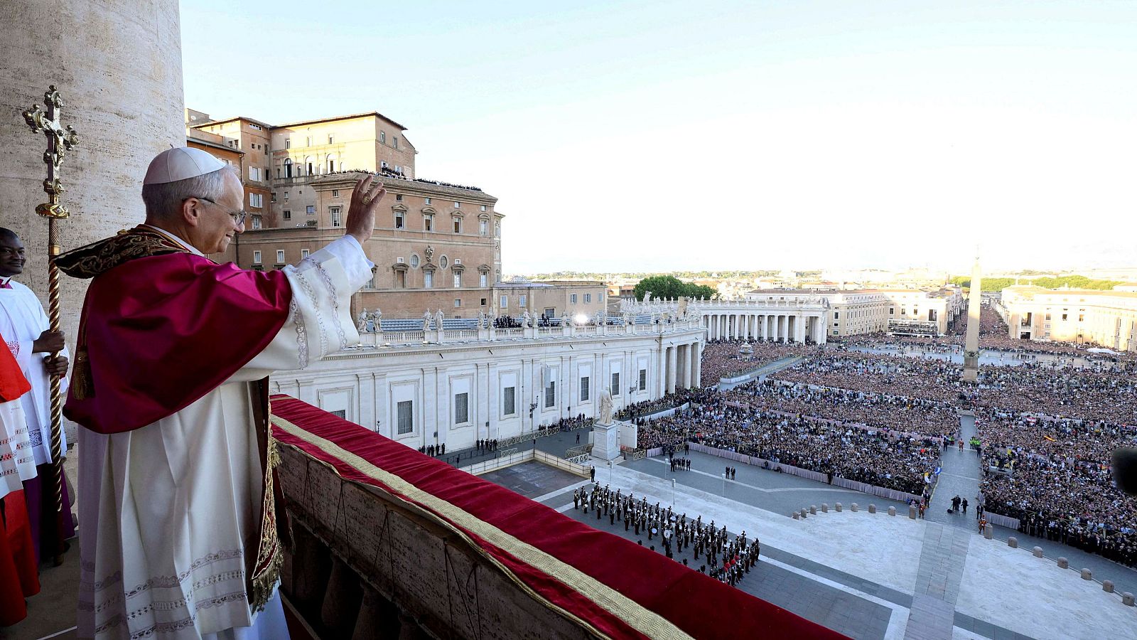 Habemus papam': El nuevo papa León XIV se anuncia en latín