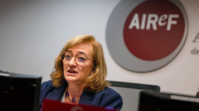 La AIReF recorta en dos décimas la previsión de crecimiento para este año, hasta el 2,3%, por la incertidumbre mundial