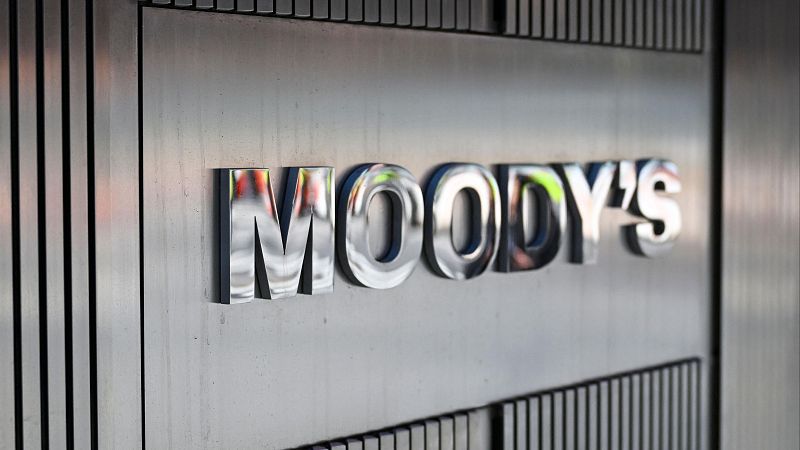 Moody’s rebaja la calificación crediticia de EE.UU. por culpa de la deuda y el déficit