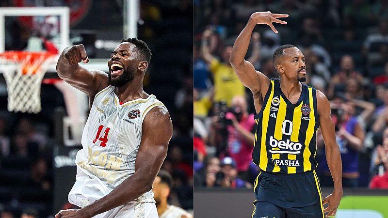 Jugadores de baloncesto celebran, uno con camiseta blanca #14 y otro amarilla y negra #0 con logo "beko".  Ambiente de partido.
