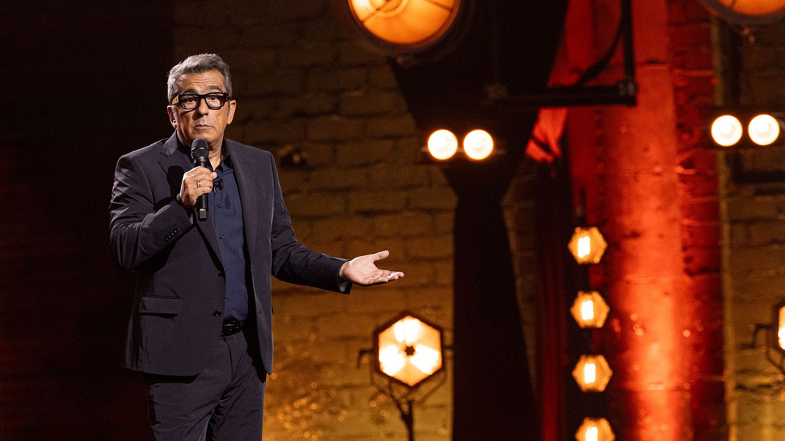 Caídas y piscinazos': la actualidad en 'Futuro imperfecto'